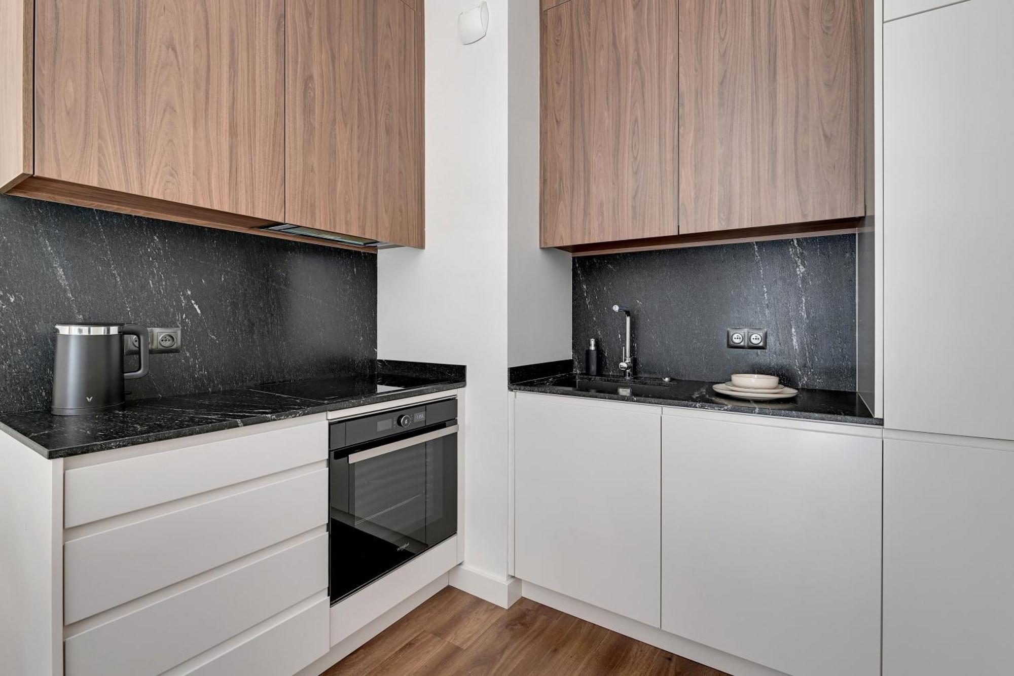 Scala 60Ca City Center Apartments & Studio By Lion Apartments Гданск Екстериор снимка