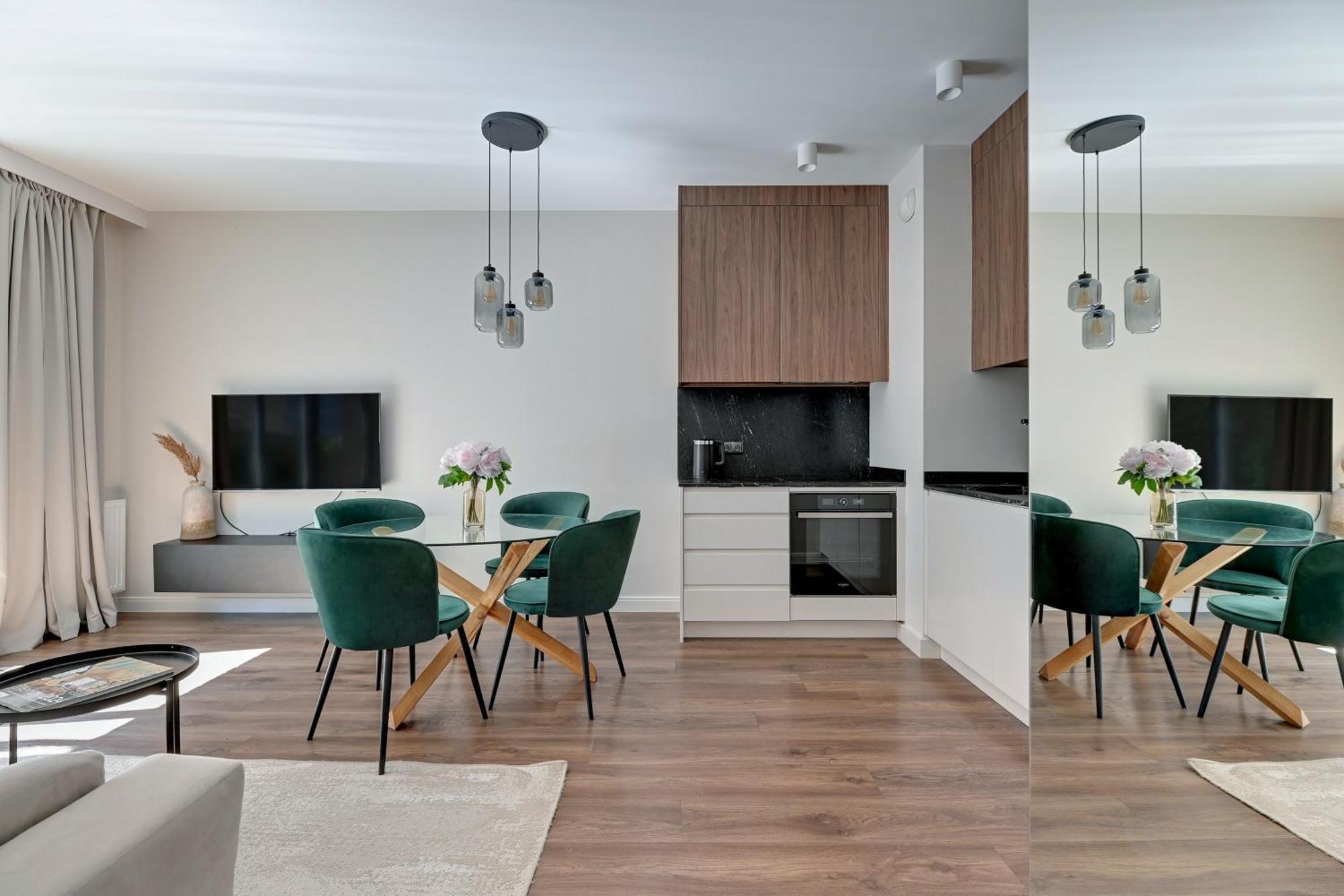 Scala 60Ca City Center Apartments & Studio By Lion Apartments Гданск Екстериор снимка